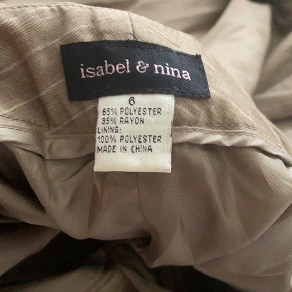 Pant suit. - Picture 5 of 5